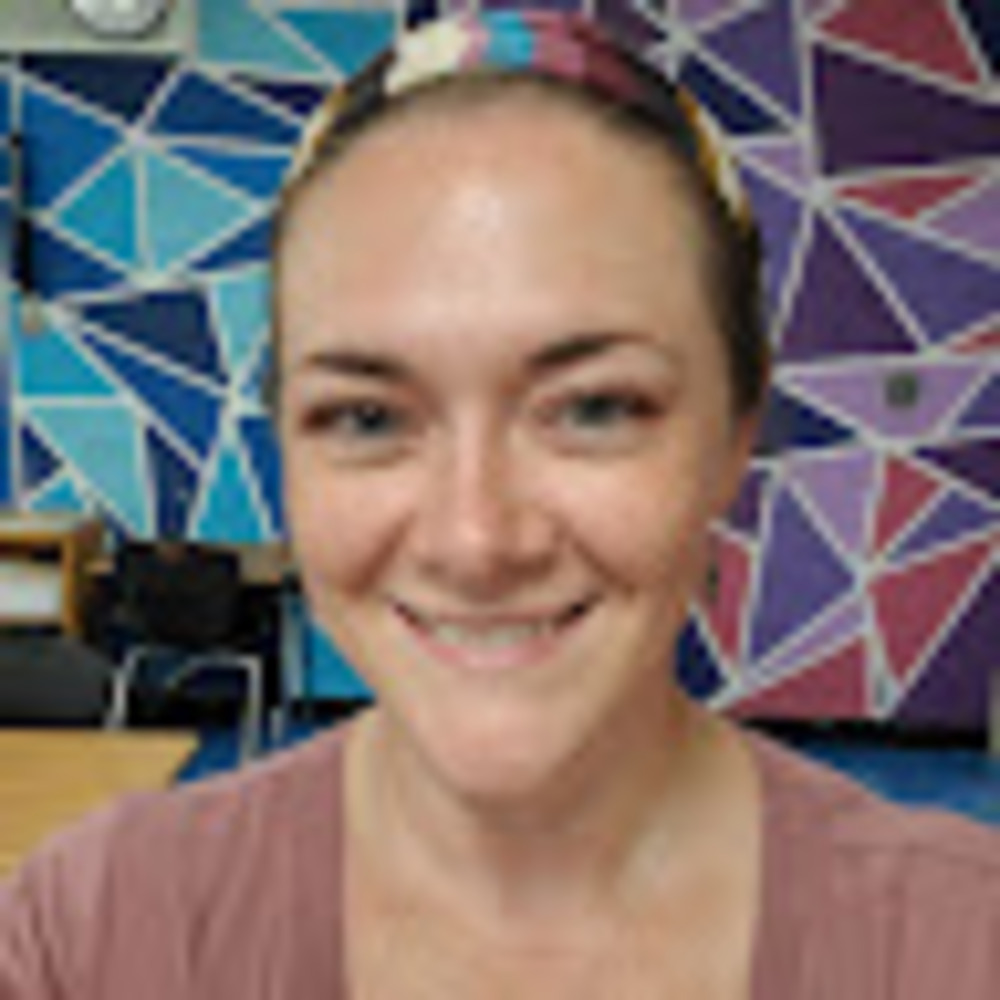 Meet your Posher, Naomi